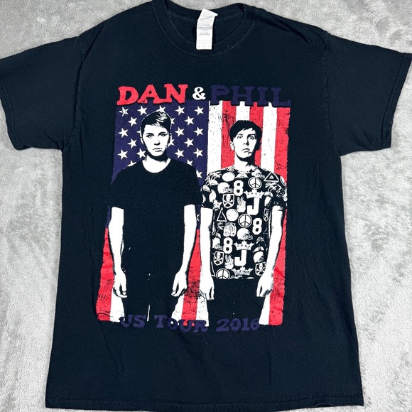 Dan Phil 2016 US Tour Concert T Shirt Black Size M Gildan Heavy Cotton Band Merc - Picture 1 of 10
